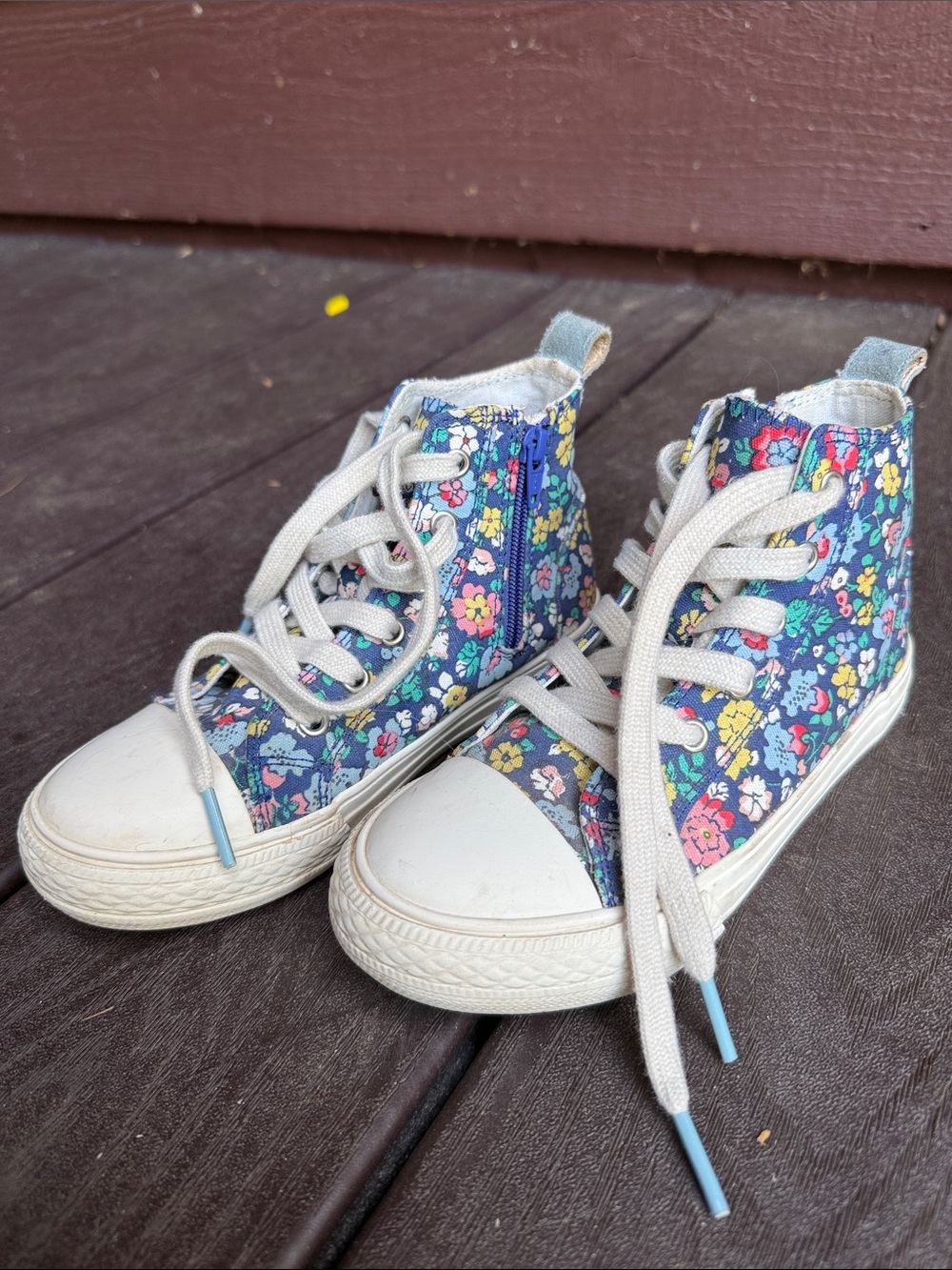 Mini Boden Blue Floral High-Top Sneakers for Kids